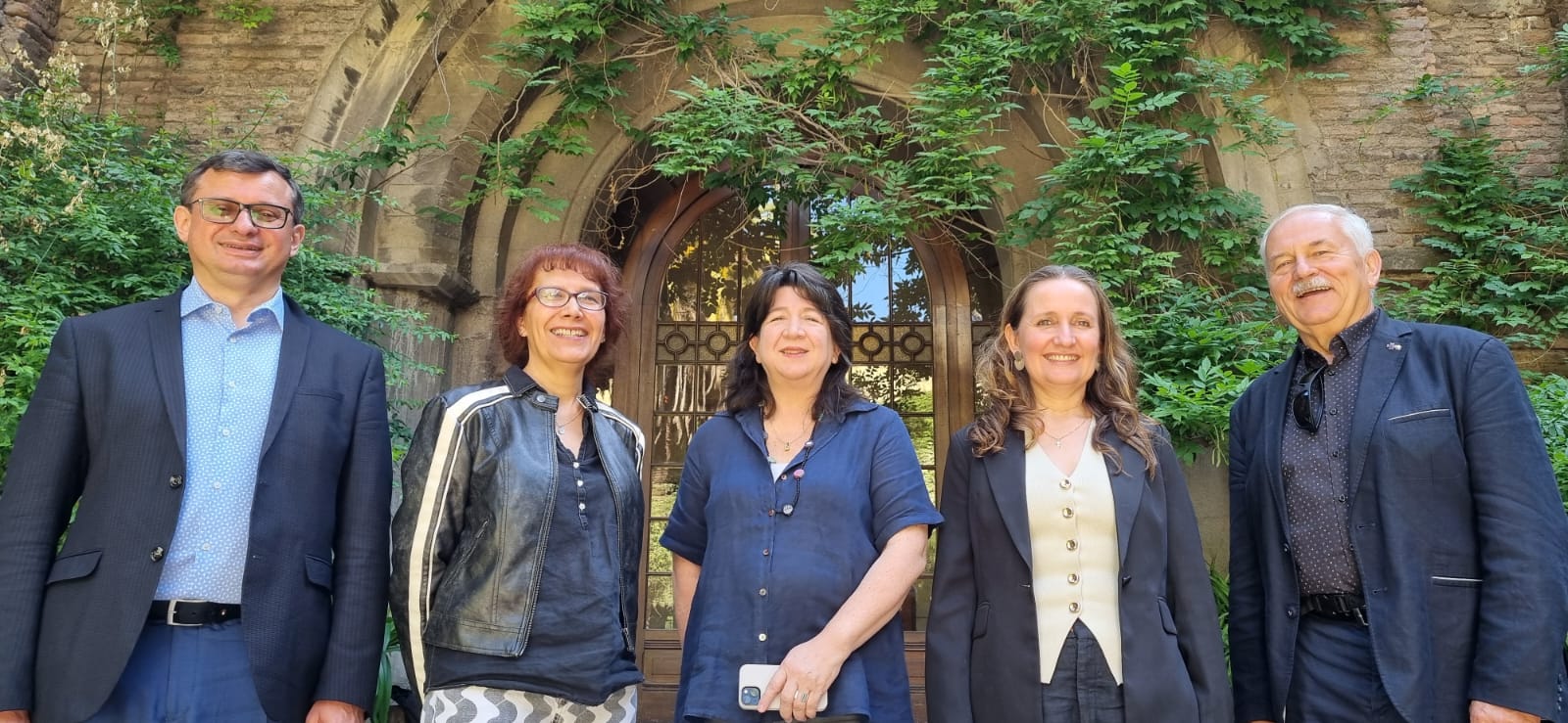 9679547f-b660-4364-8460-48d059c480c3-1